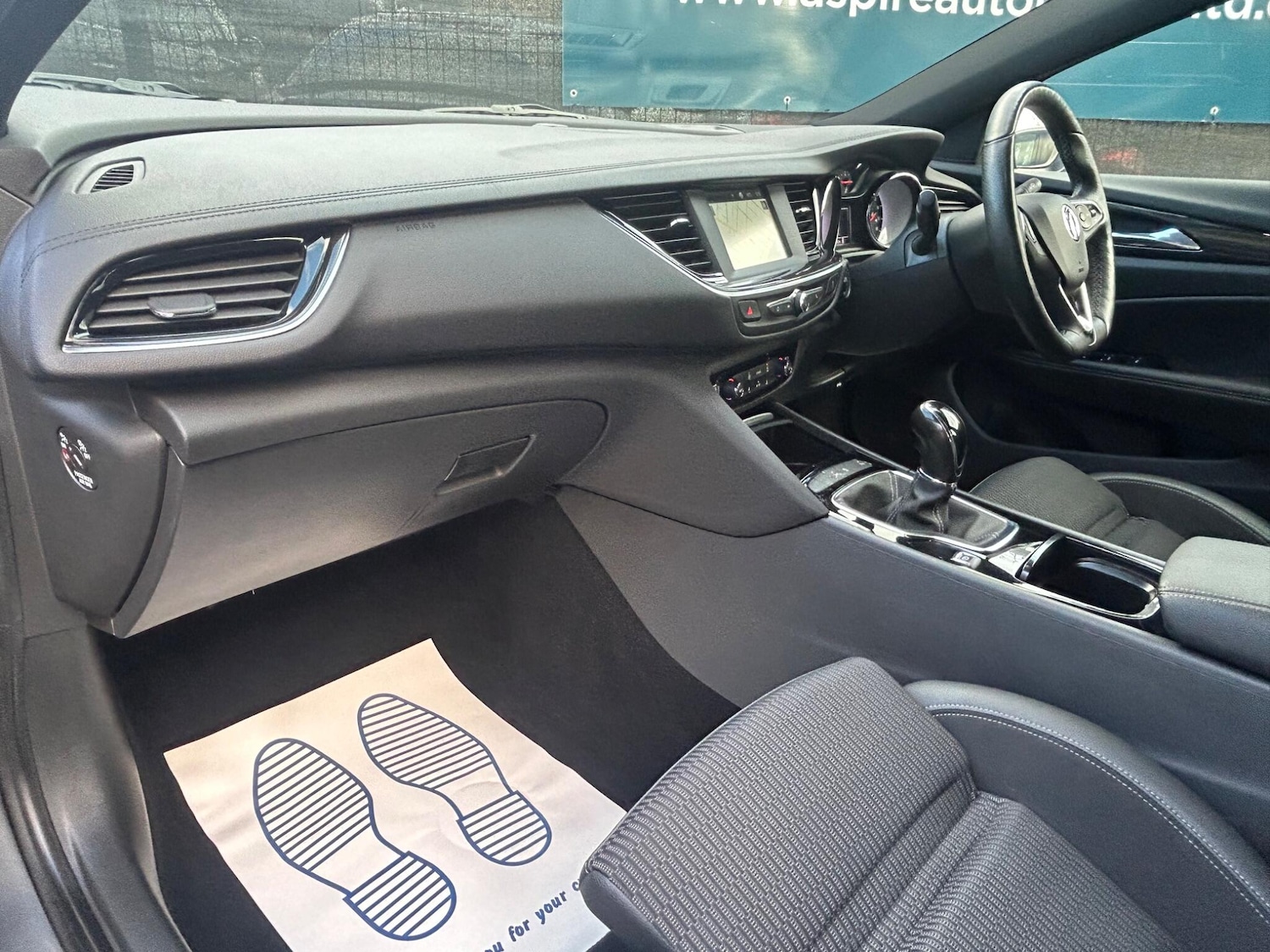 Used Vauxhall Insignia 2019 for sale - 77215390: Photo 16