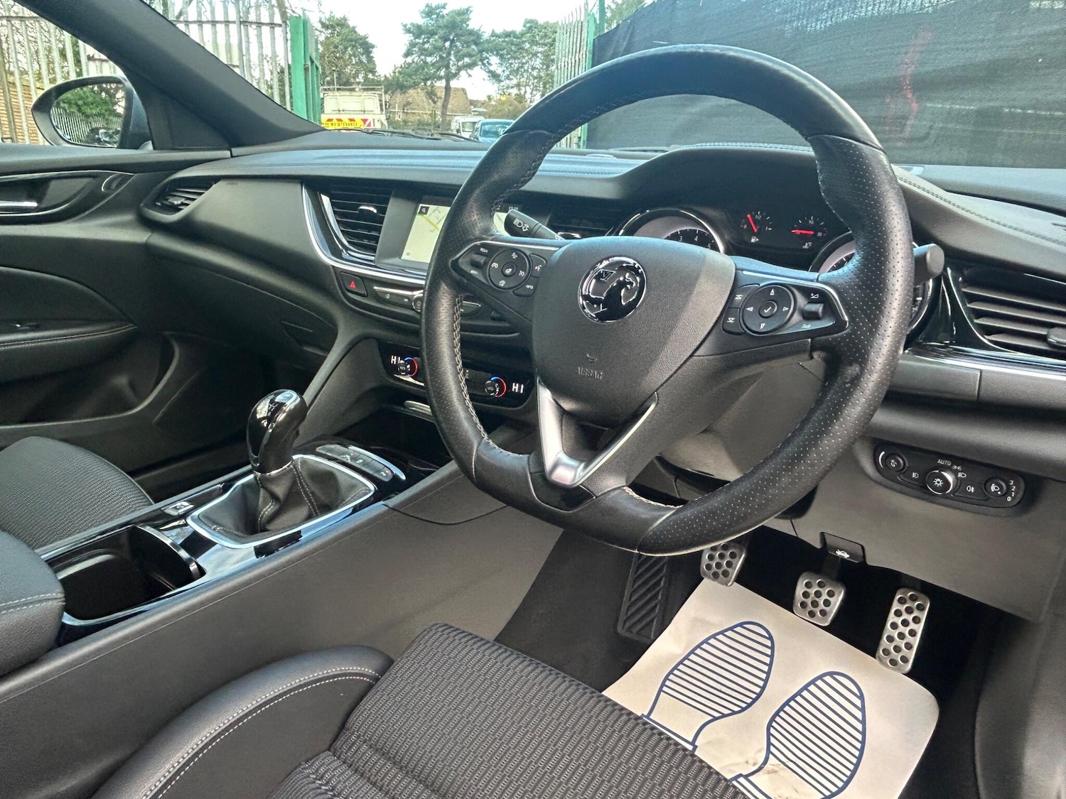 Used Vauxhall Insignia 2019 for sale - 77215390: Photo 17