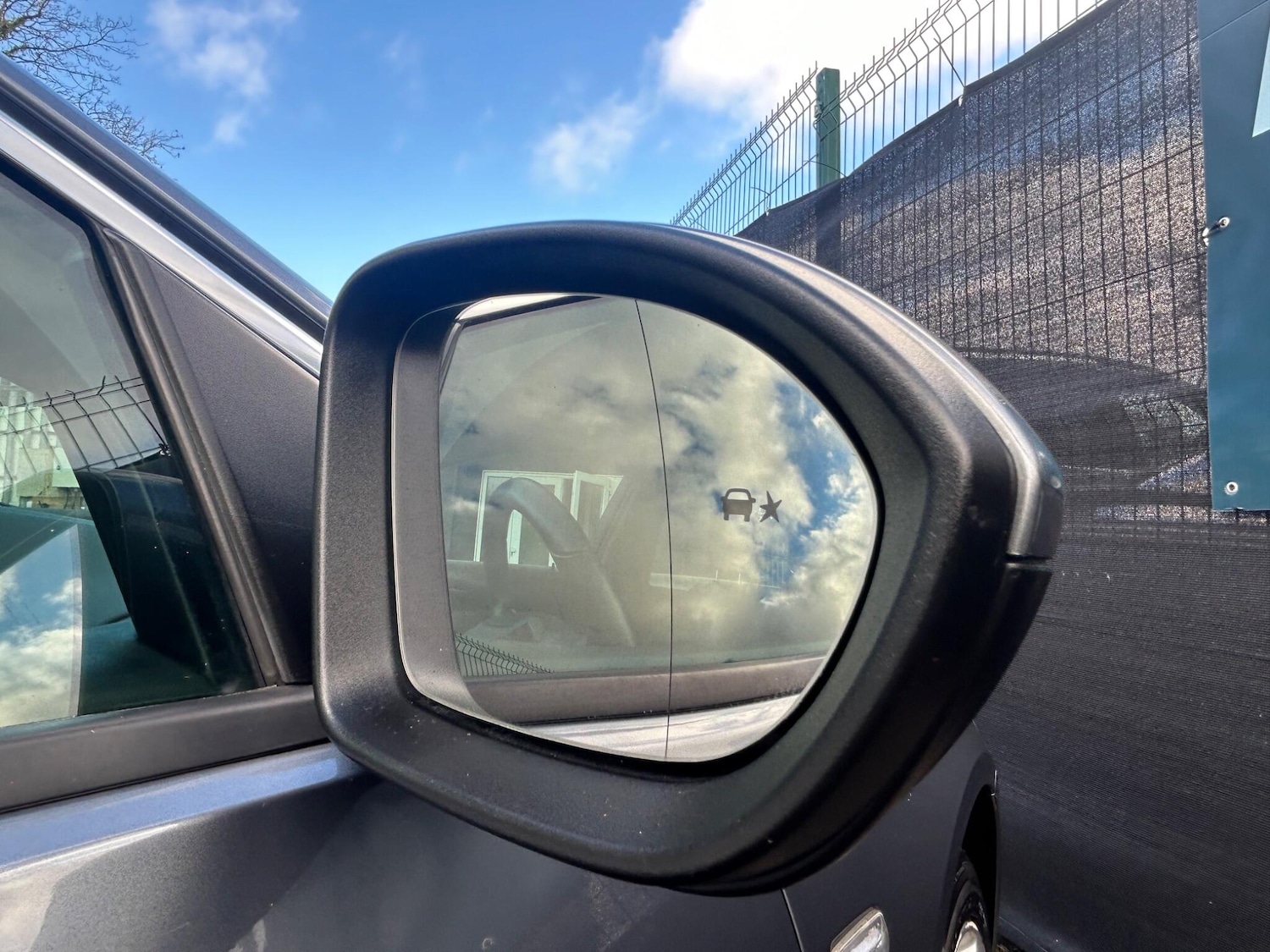 Used Vauxhall Insignia 2019 for sale - 77215390: Photo 52