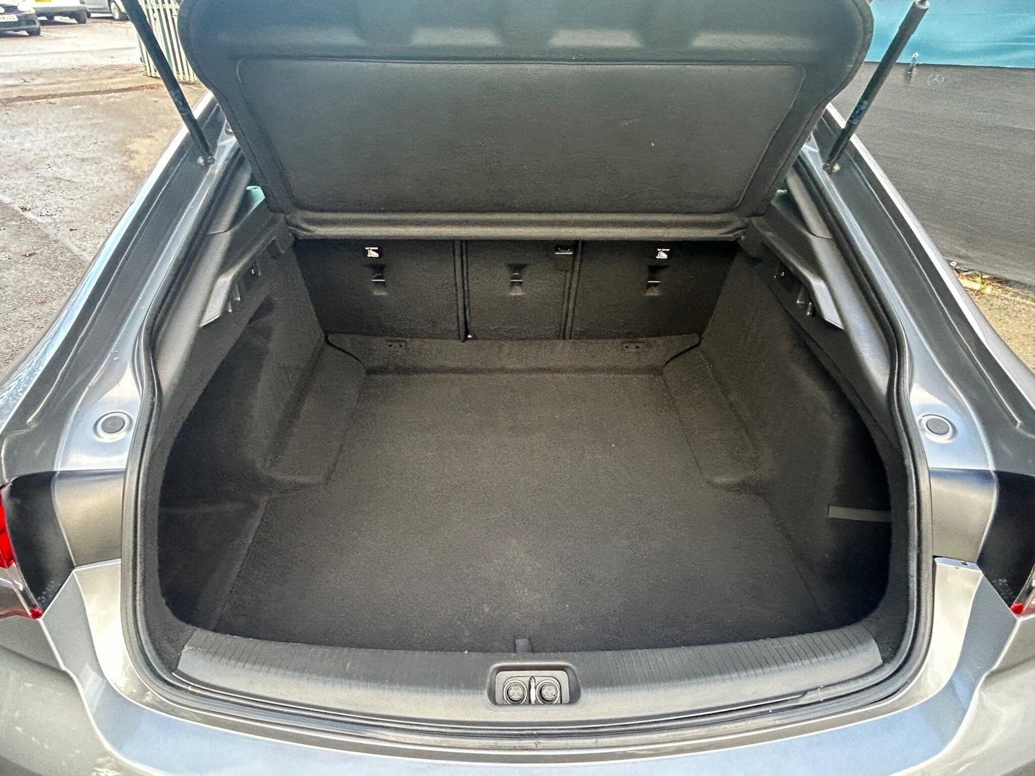 Used Vauxhall Insignia 2019 for sale - 77215390: Photo 53