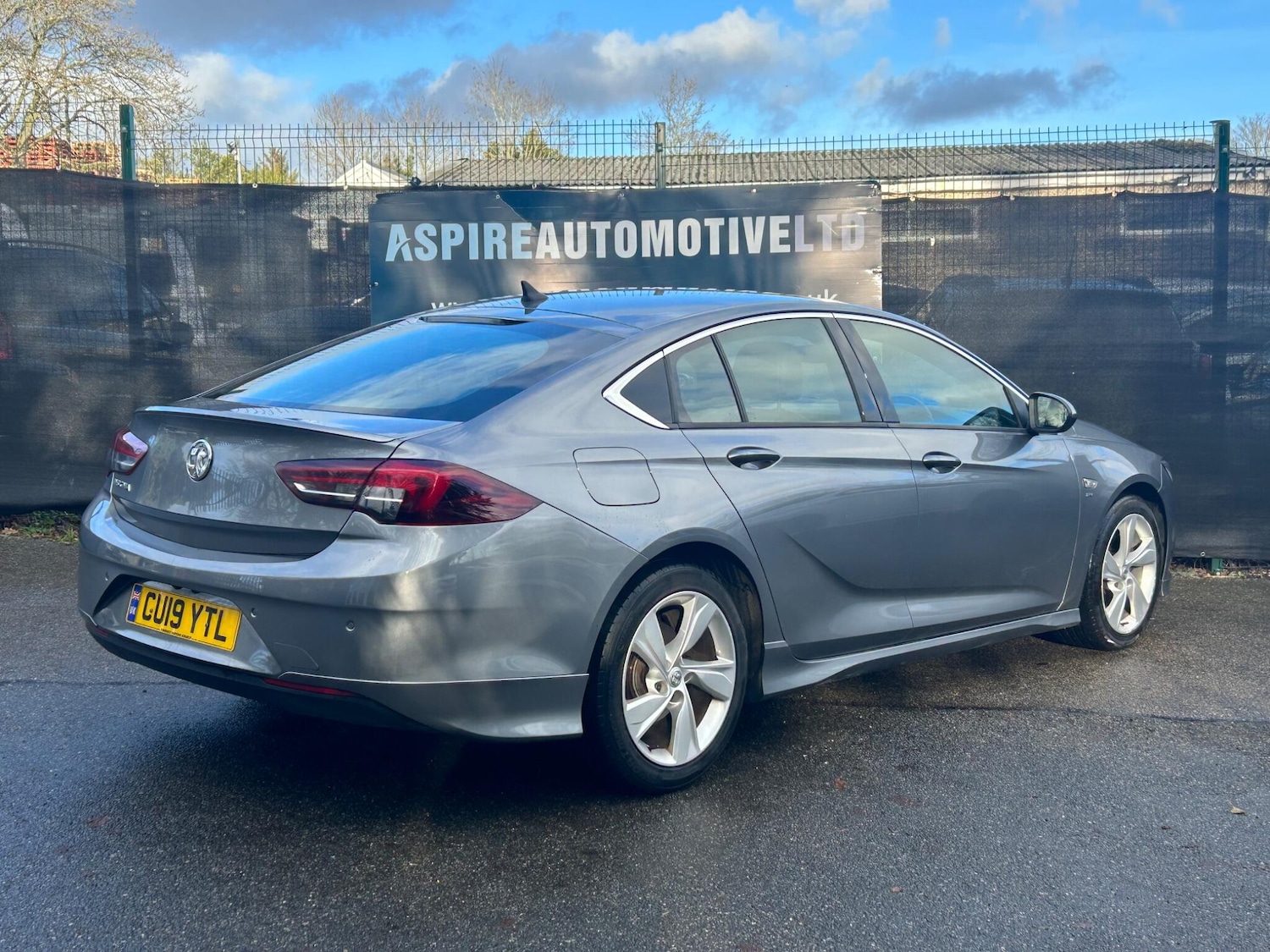 Used Vauxhall Insignia 2019 for sale - 77215390: Photo 8