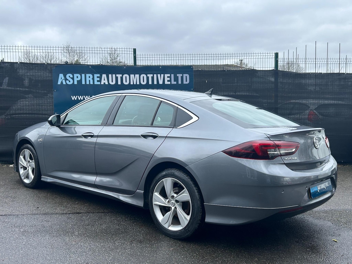 Used Vauxhall Insignia 2019 for sale - 77215390: Photo 9