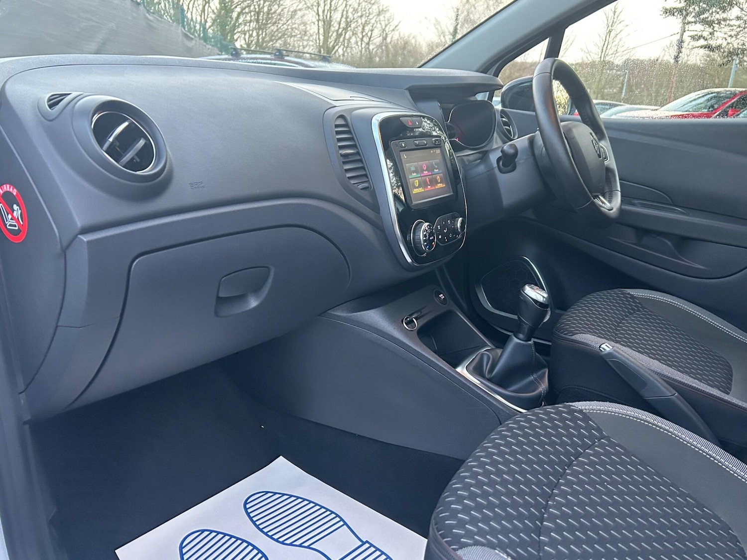 Used Renault Captur 2018 for sale - 76991847: Photo 13