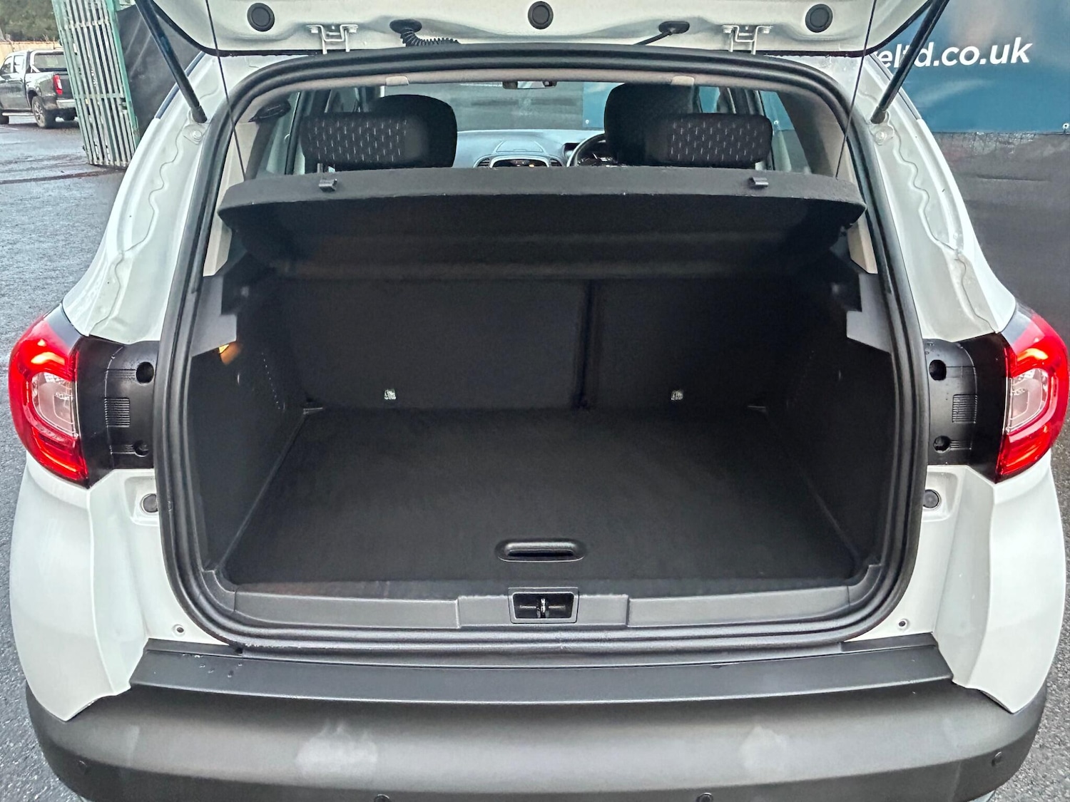 Used Renault Captur 2018 for sale - 76991847: Photo 31