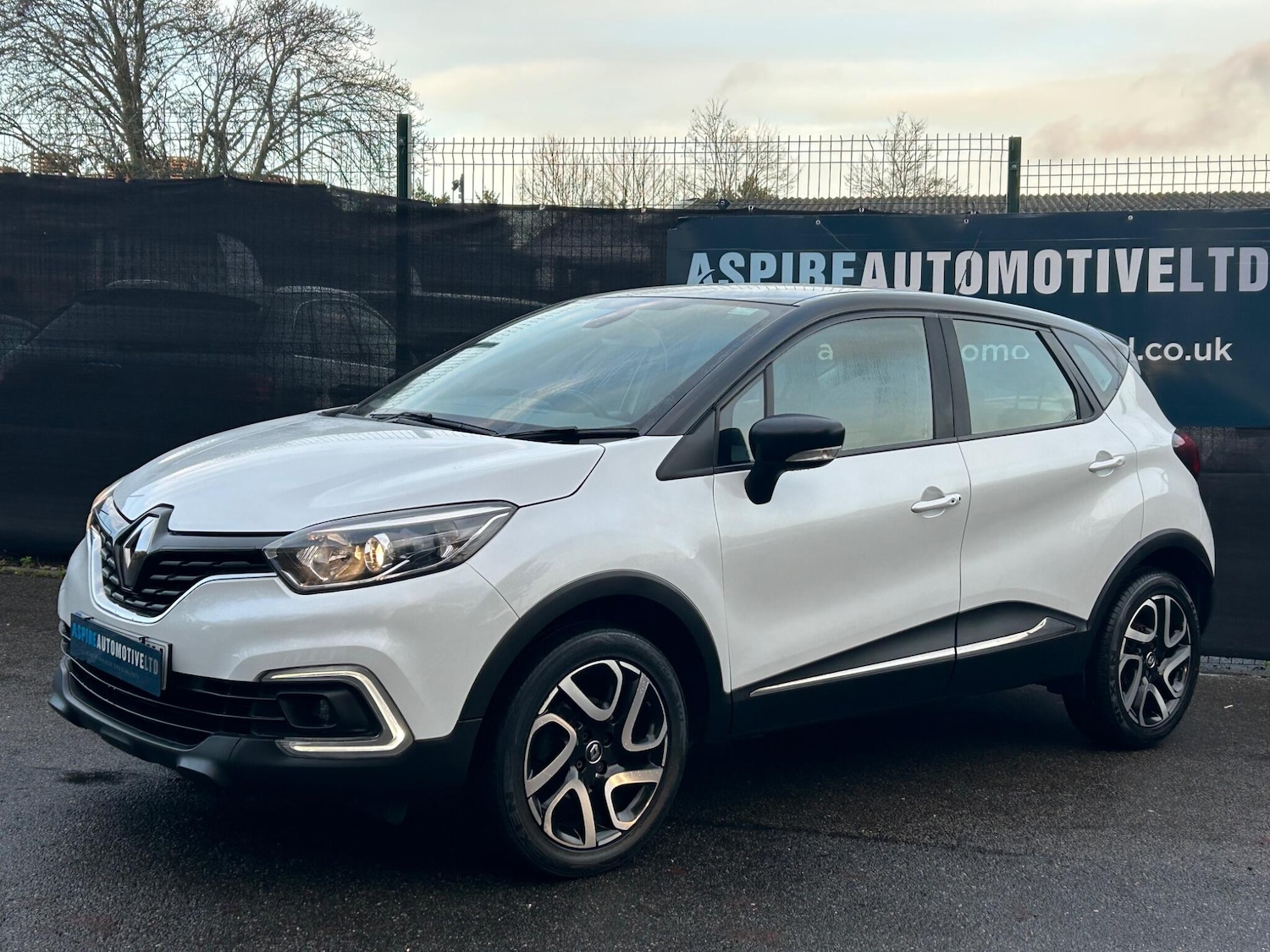 Used Renault Captur 2018 for sale - 76991847: Photo 6