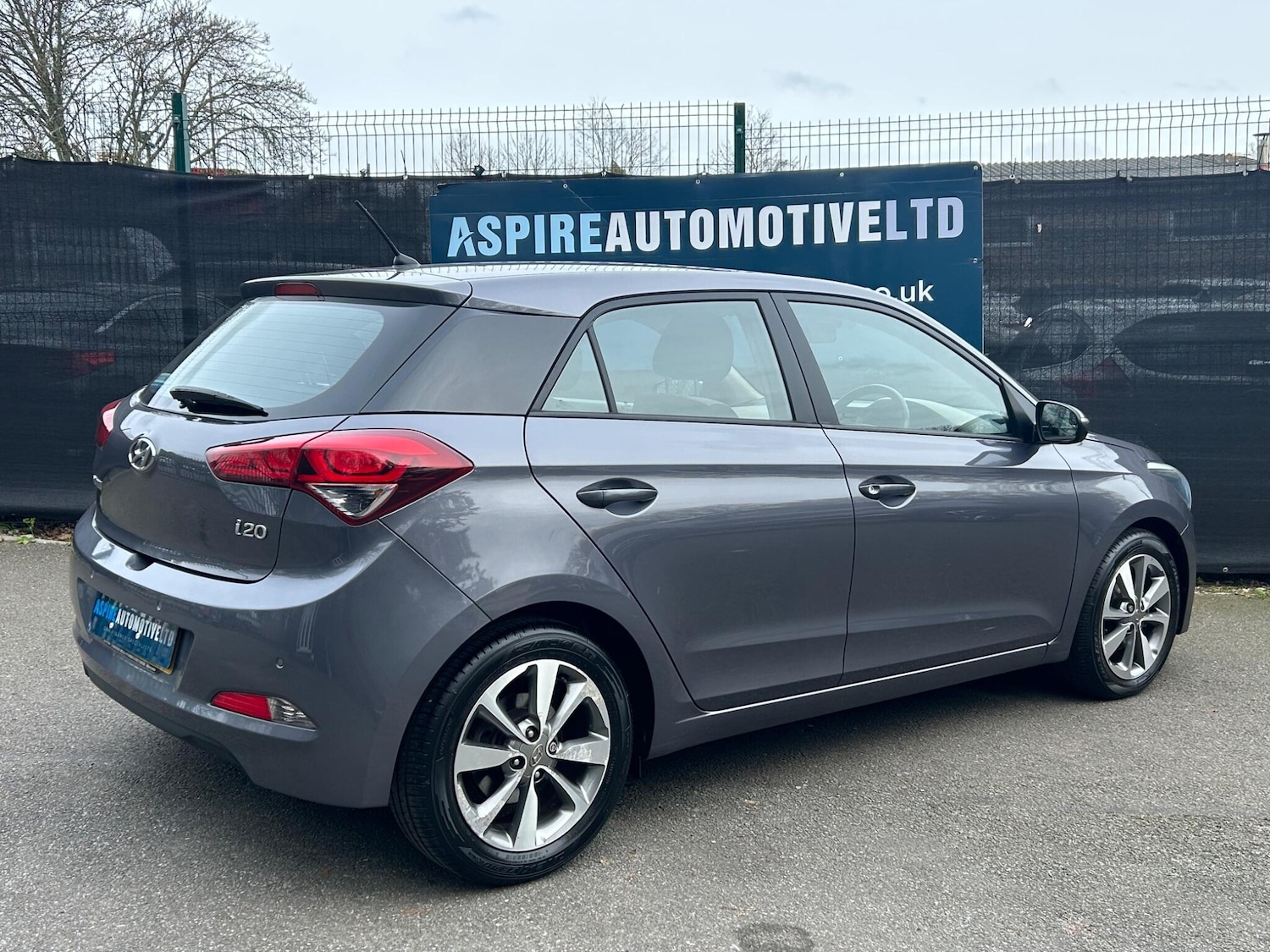 Used Hyundai i20 2015 for sale - 77455373: Photo 10