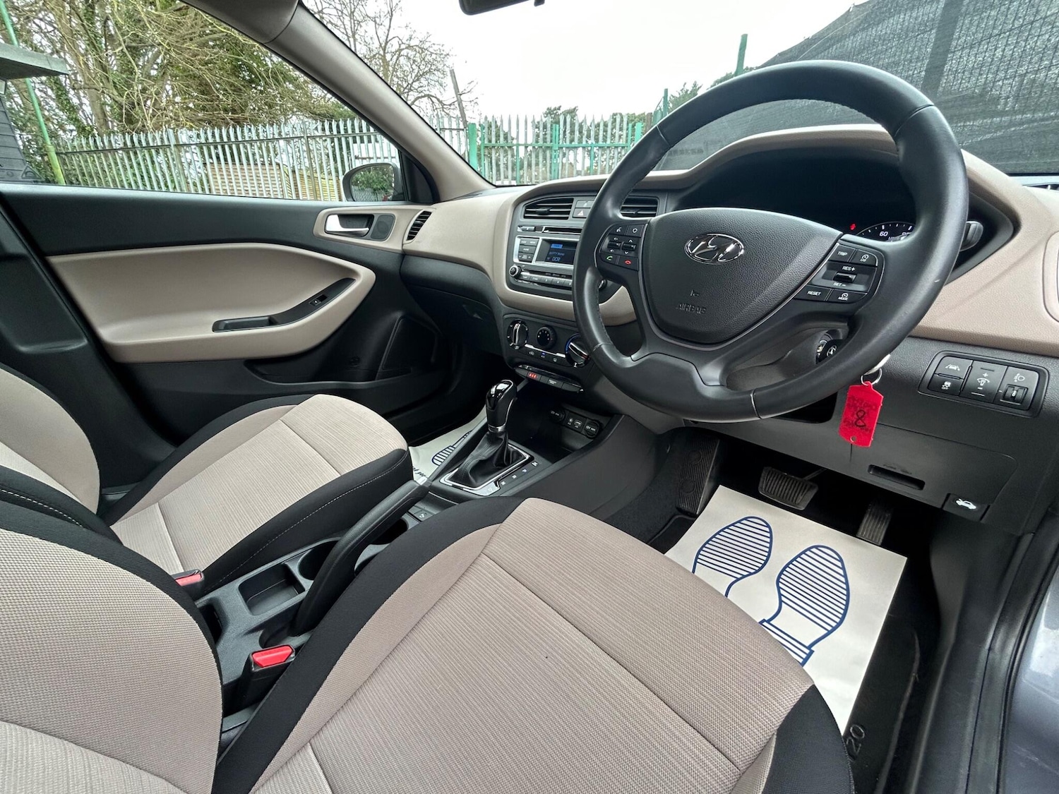 Used Hyundai i20 2015 for sale - 77455373: Photo 19