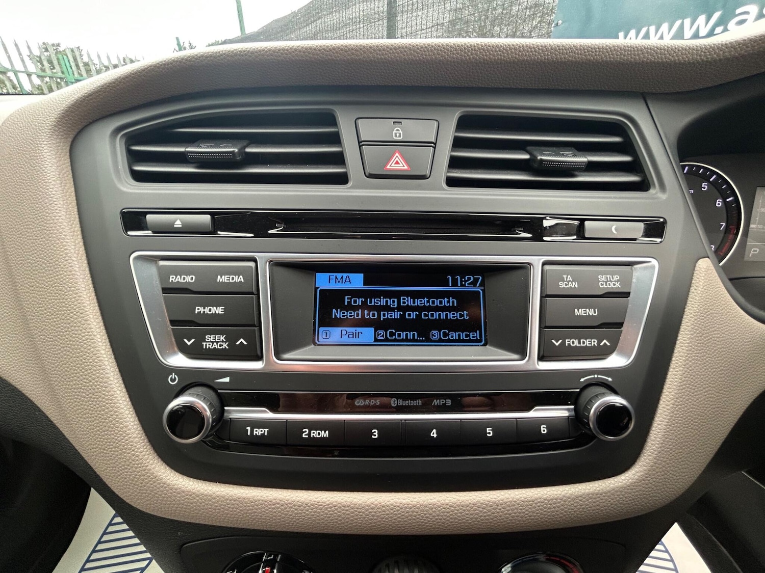 Used Hyundai i20 2015 for sale - 77455373: Photo 39