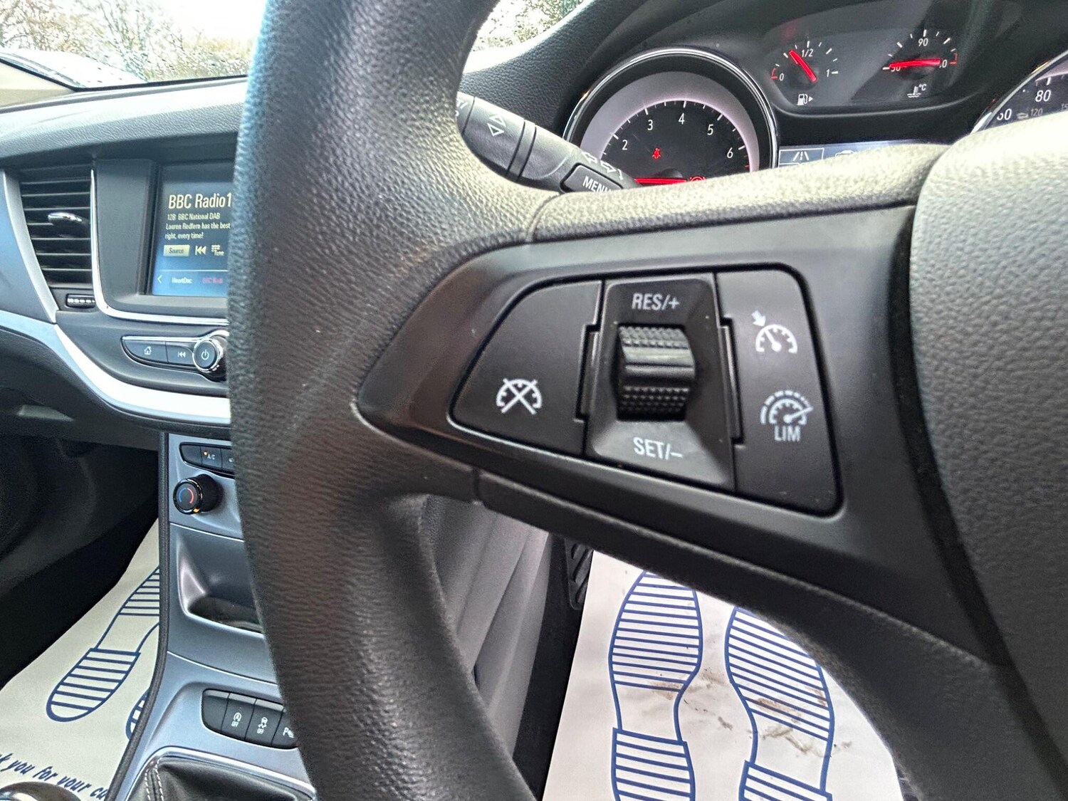 Used Vauxhall Astra 2017 for sale - 77510805: Photo 26