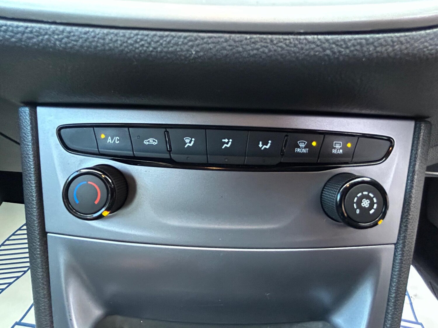 Used Vauxhall Astra 2017 for sale - 77510805: Photo 27