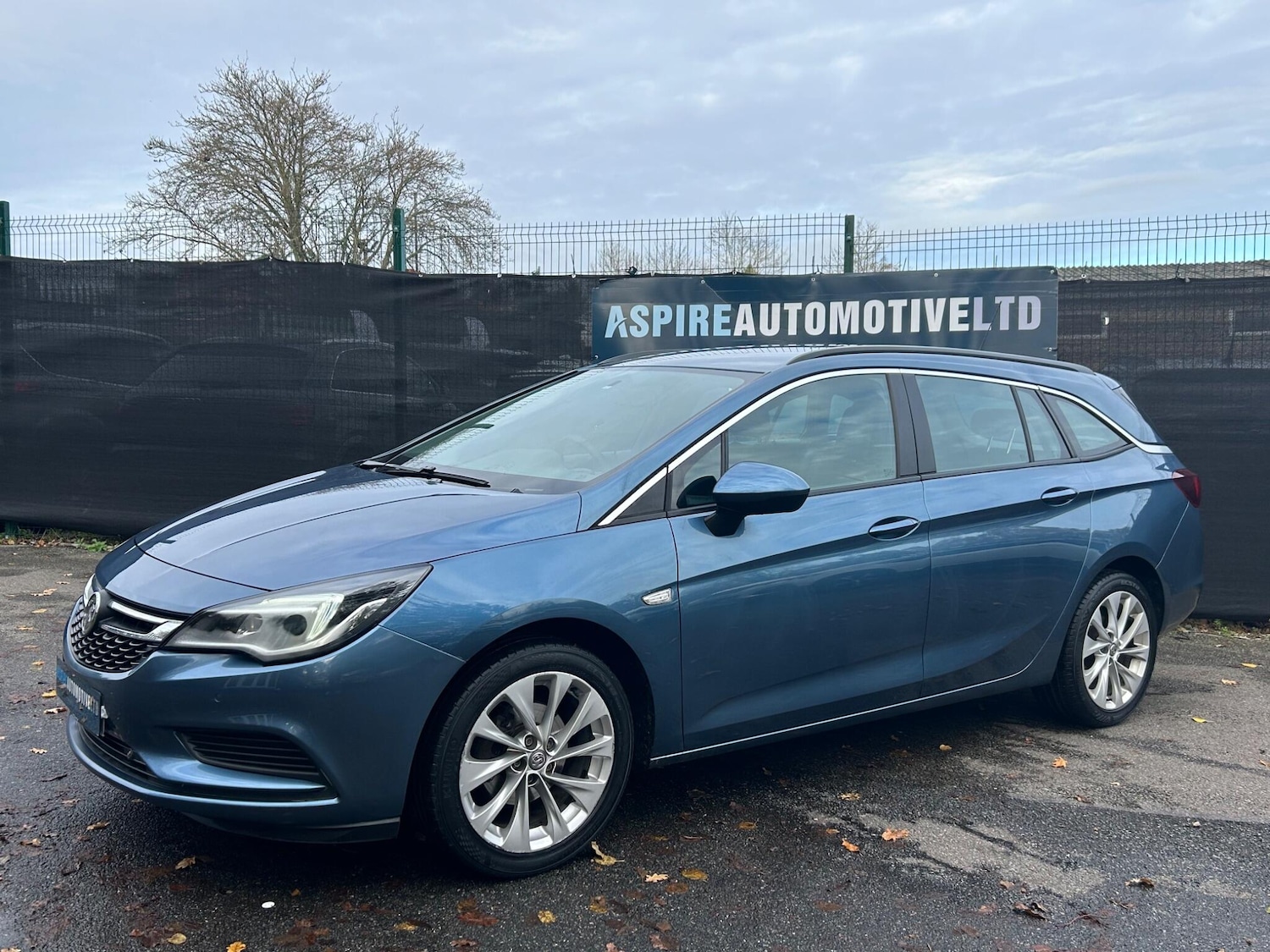 Used Vauxhall Astra 2017 for sale - 77510805: Photo 8