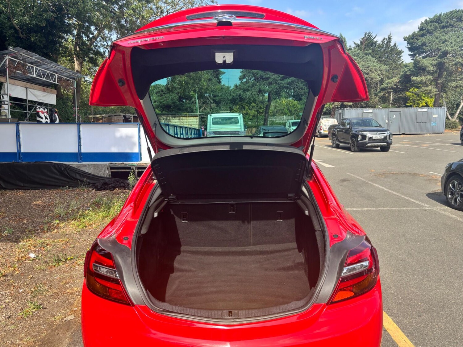 Vehicle 27
