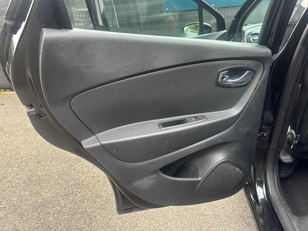 Used Renault Captur 2015 for sale - 76295376: Photo 22