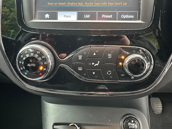 Used Renault Captur 2015 for sale - 76295376: Photo 27