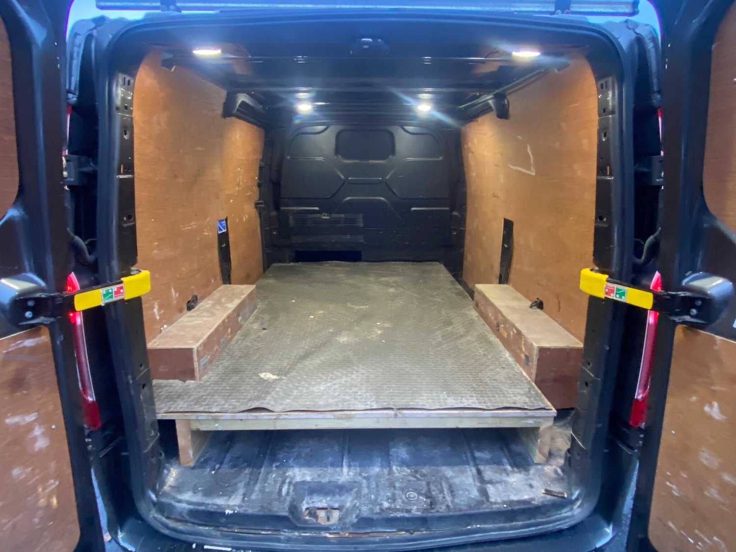 Used Ford Transit Custom 2022 for sale - 76866450: Photo 24