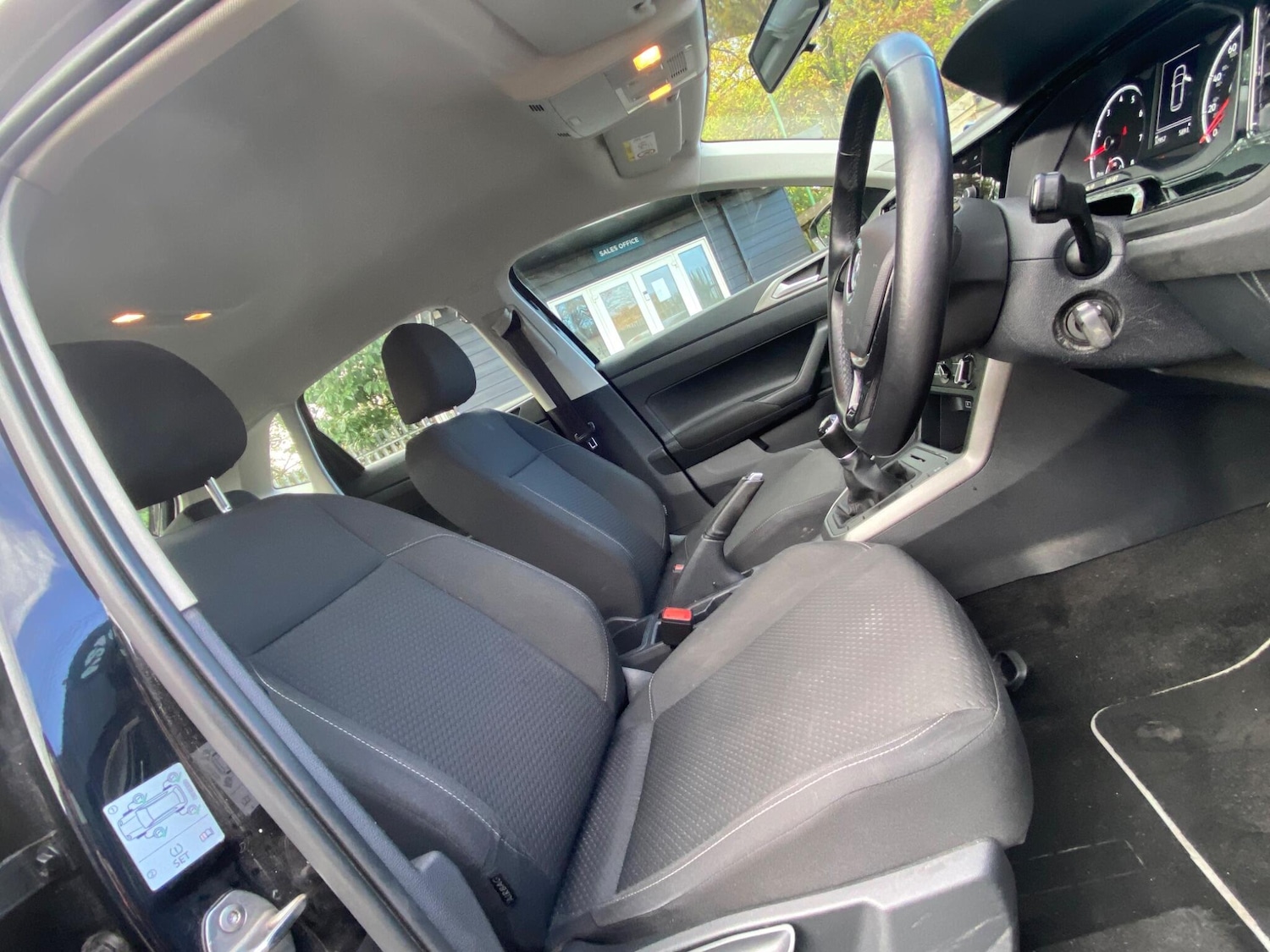 Used Volkswagen Polo 2018 for sale - 76898381: Photo 10