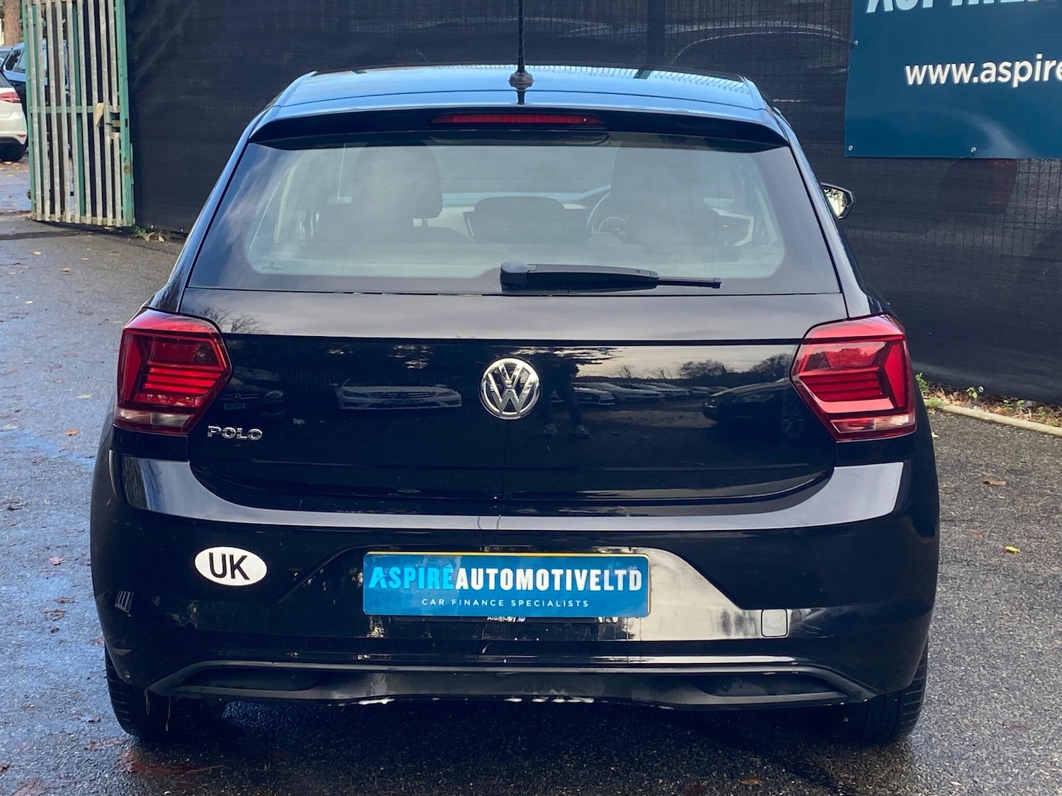 Used Volkswagen Polo 2018 for sale - 76898381: Photo 5