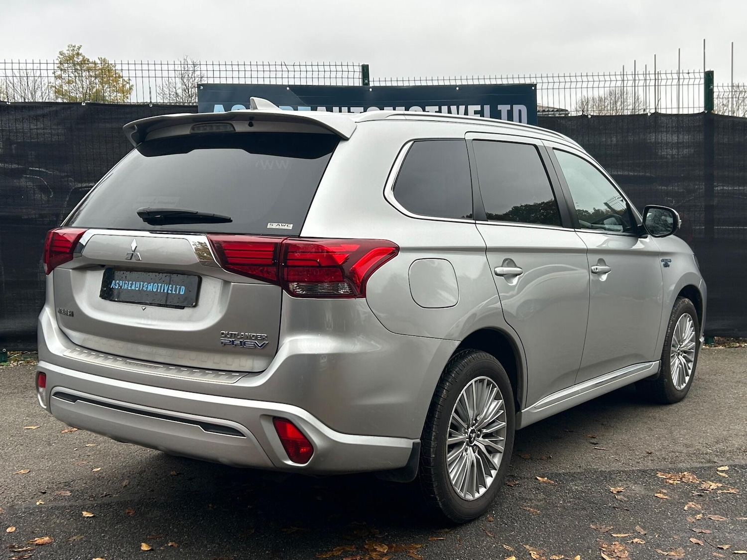 Used Mitsubishi Outlander 2018 for sale - 76953165: Photo 6
