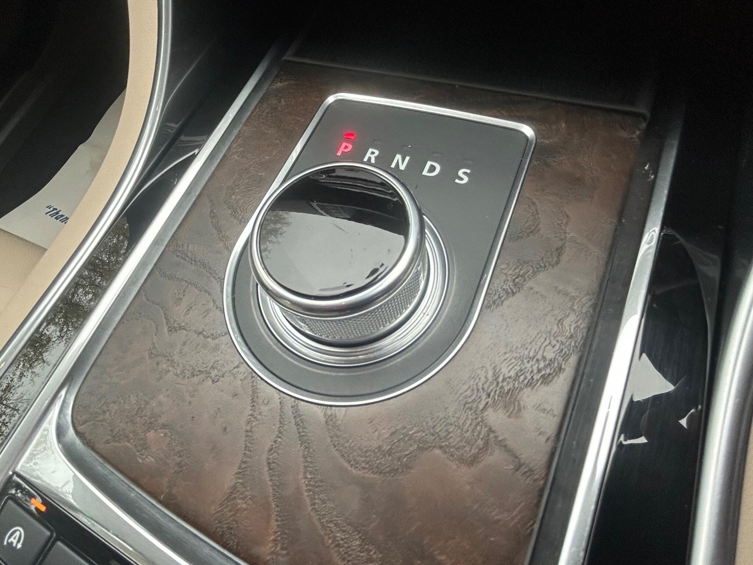 Used Jaguar XE 2015 for sale - 76440624: Photo 44