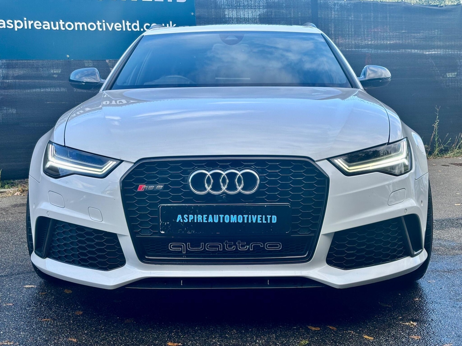 Used Audi RS6 Avant for sale - 76926233: Photo 2