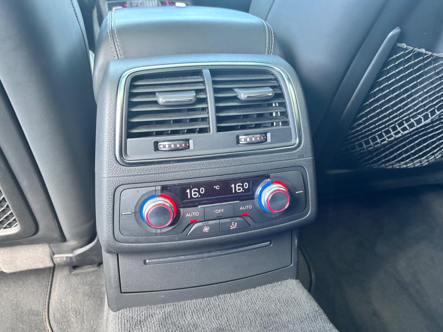 Used Audi RS6 Avant for sale - 76926233: Photo 32