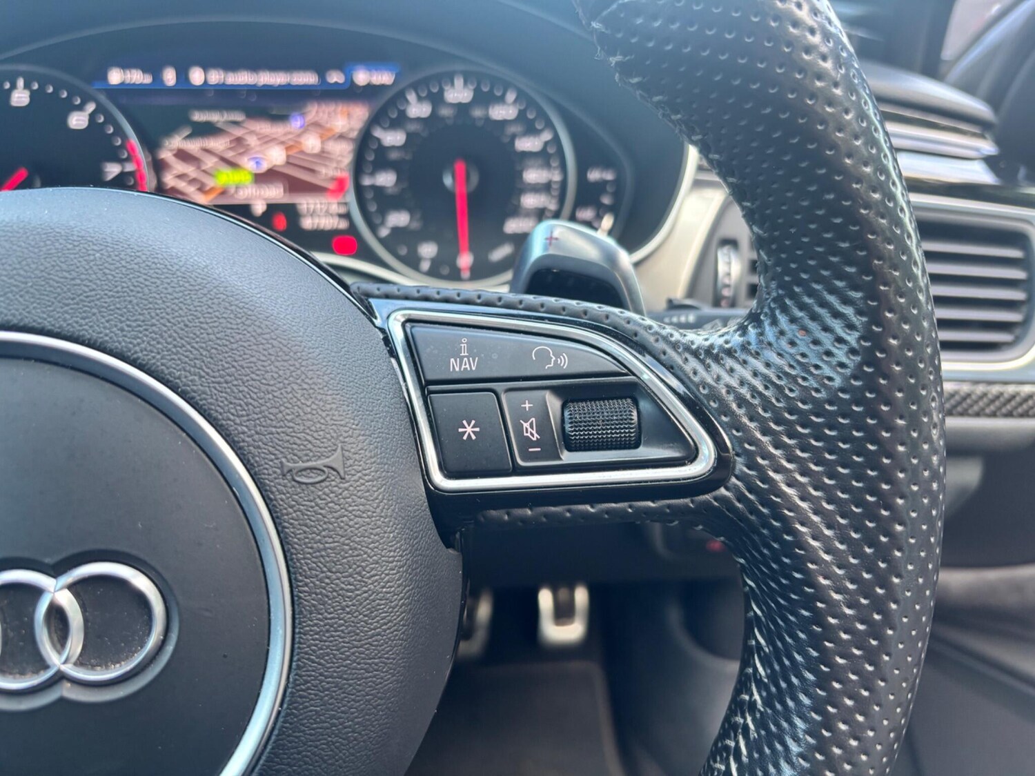 Used Audi RS6 Avant for sale - 76926233: Photo 43