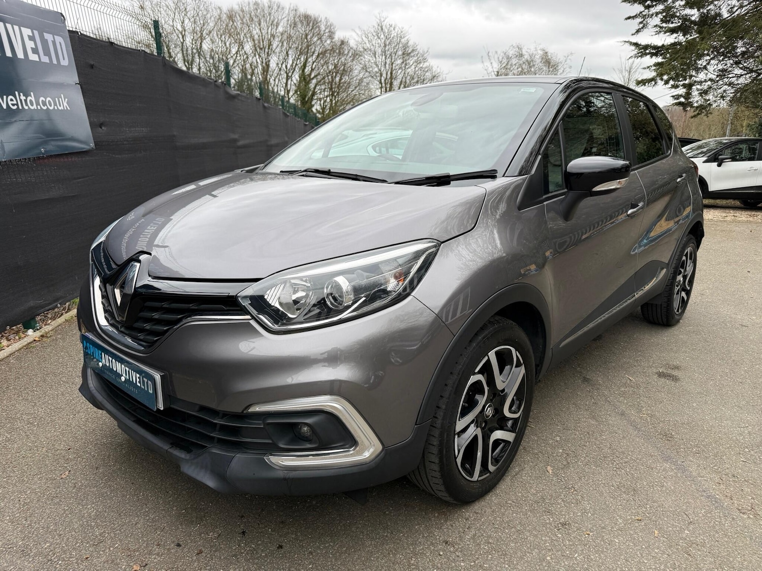Used Renault Captur 2020 for sale - 78072750: Photo 3