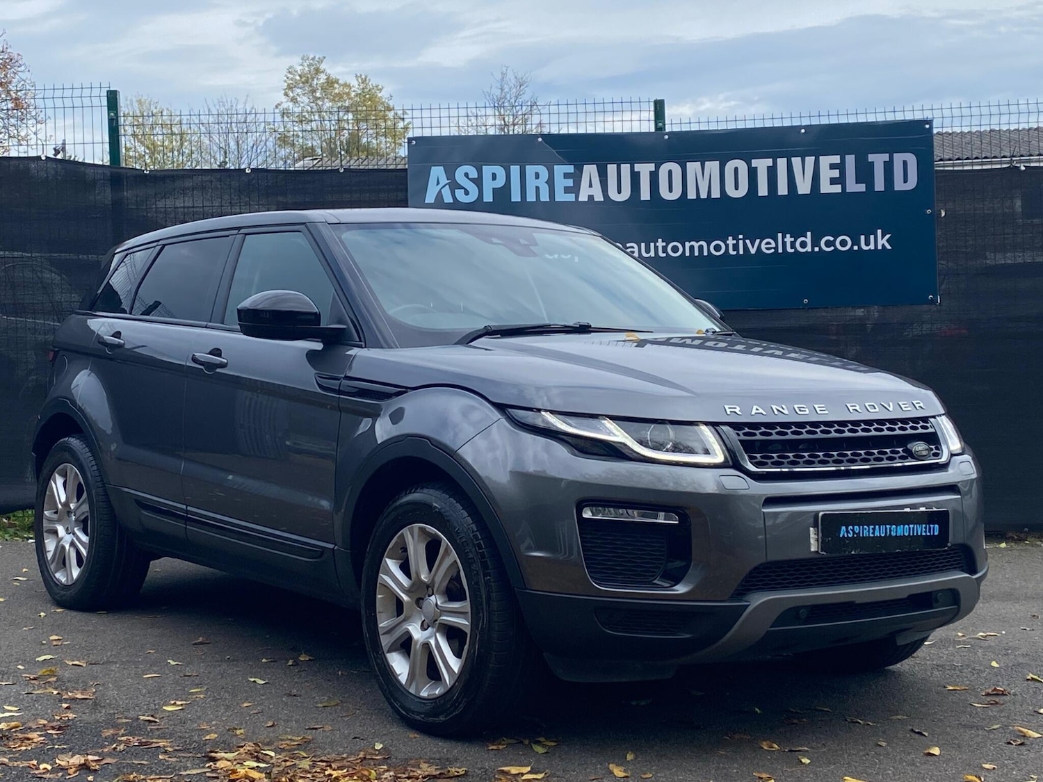 Used Land Rover Range Rover Evoque for sale - 76702464: Photo 1