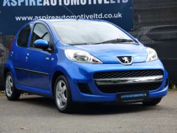 2010 (60) - 1.0 Millesim 5dr