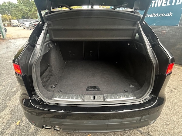 Used Jaguar F-Pace 2019 for sale - 76166719: Photo 37