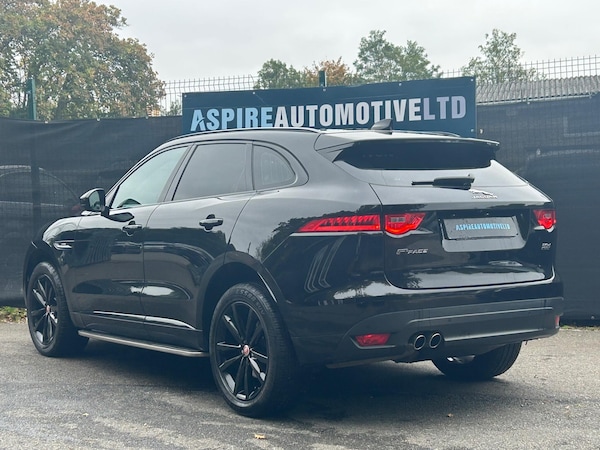 Used Jaguar F-Pace 2019 for sale - 76166719: Photo 4