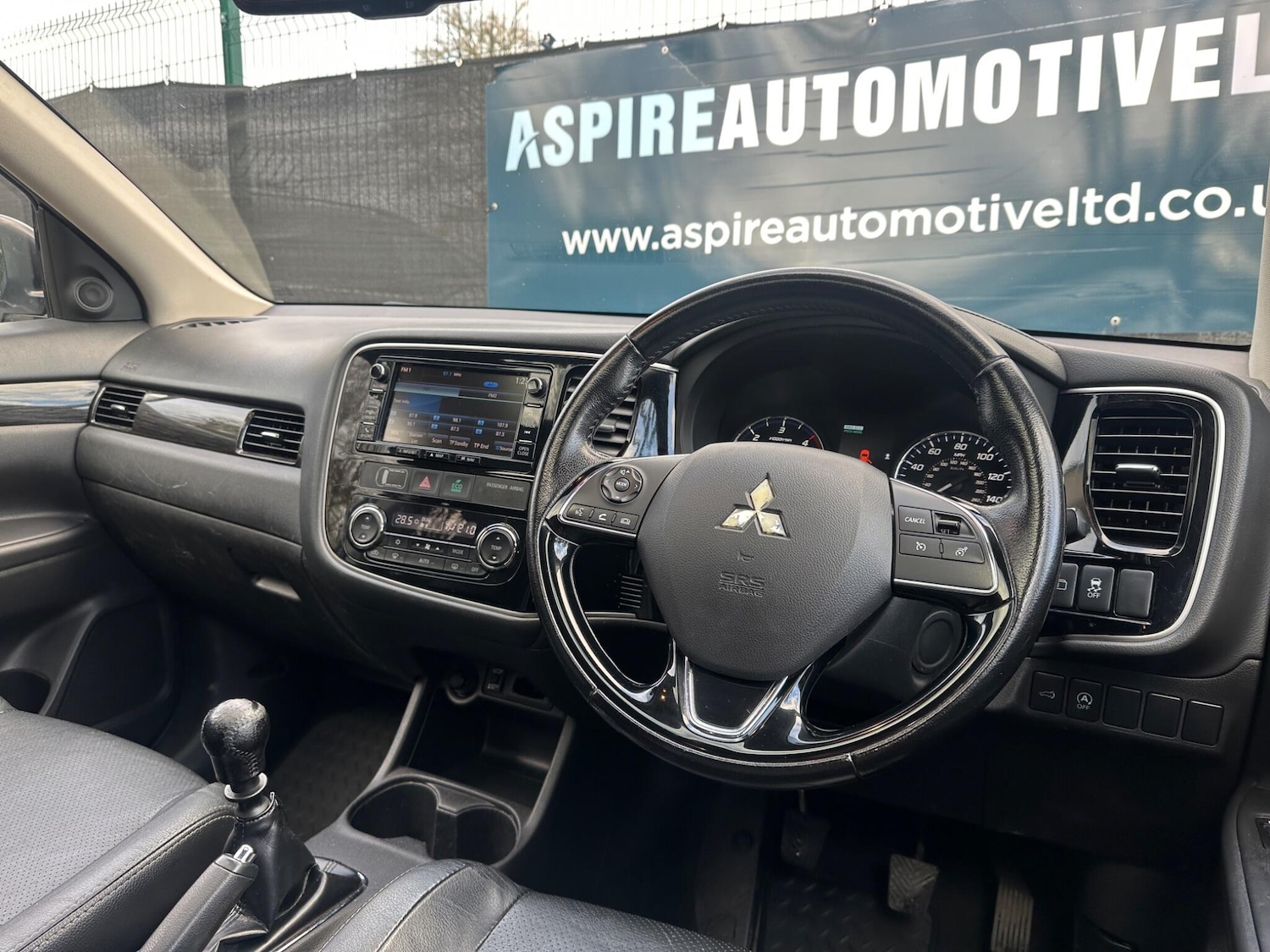 Used Mitsubishi Outlander 2016 for sale - 77229569: Photo 10