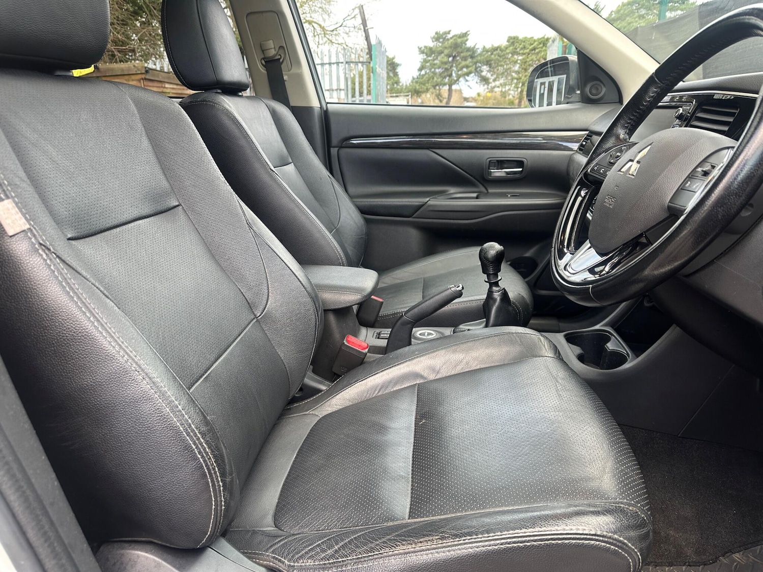 Used Mitsubishi Outlander 2016 for sale - 77229569: Photo 16