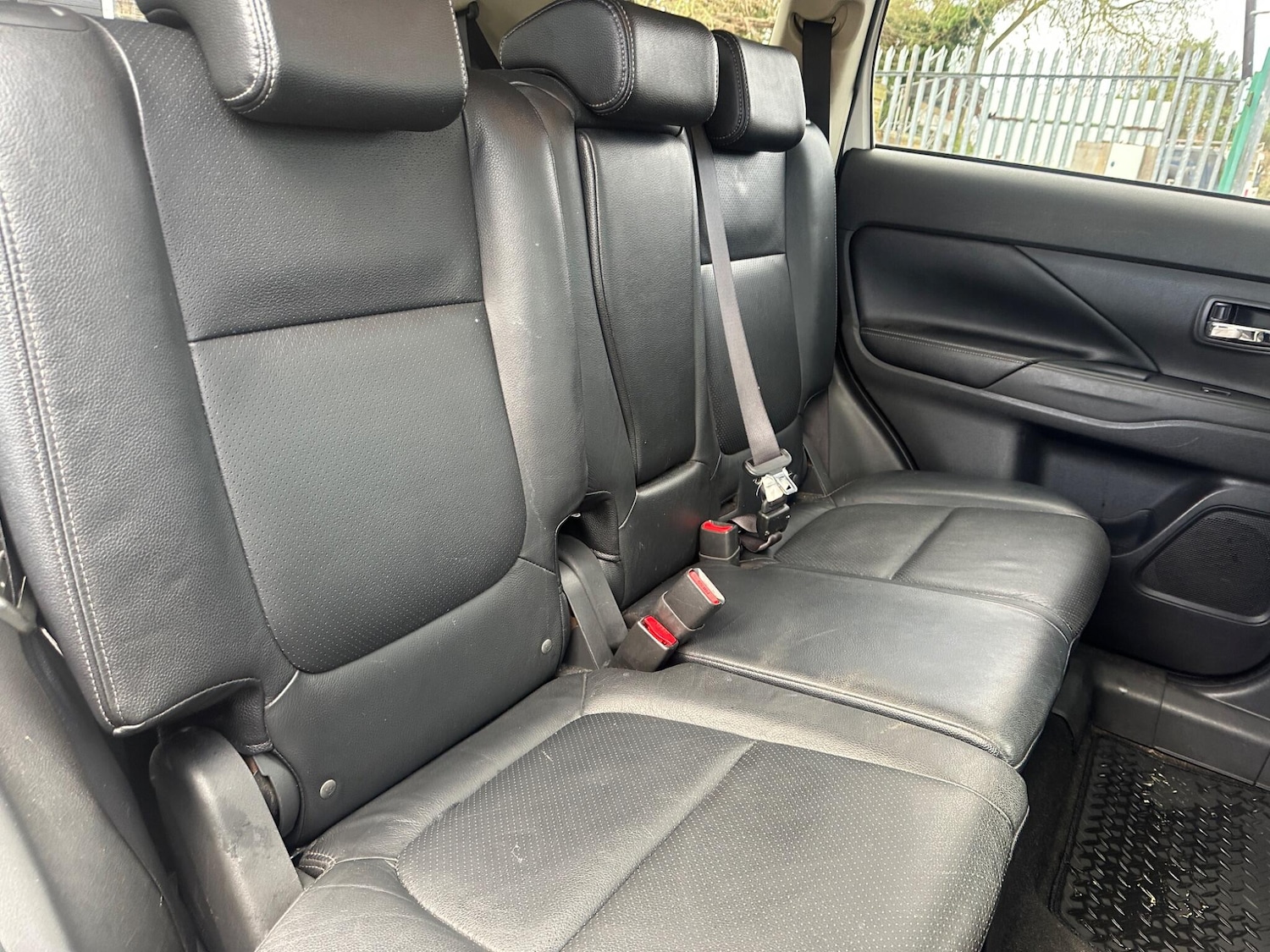 Used Mitsubishi Outlander 2016 for sale - 77229569: Photo 18