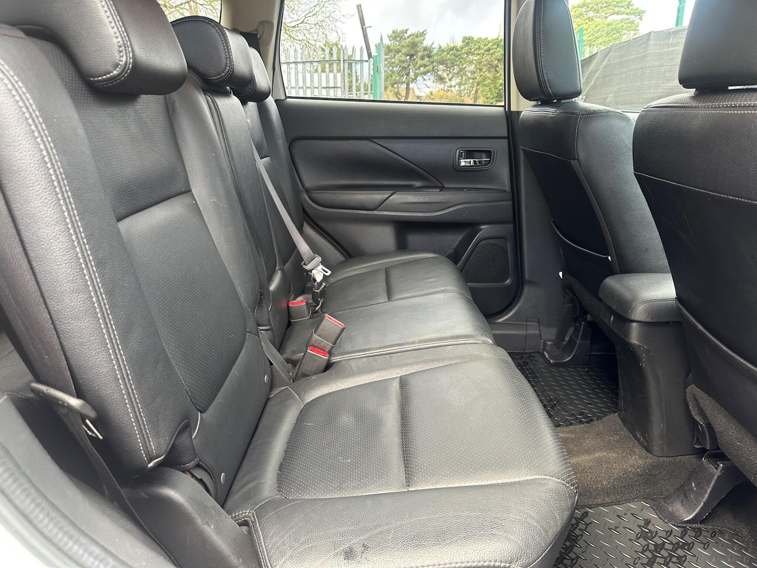 Used Mitsubishi Outlander 2016 for sale - 77229569: Photo 19