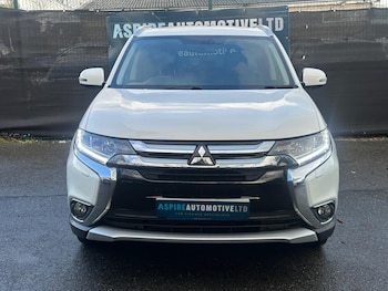 Used Mitsubishi Outlander 2016 for sale - 77229569: Photo