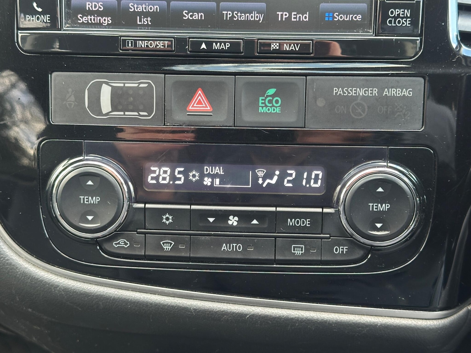 Used Mitsubishi Outlander 2016 for sale - 77229569: Photo 45