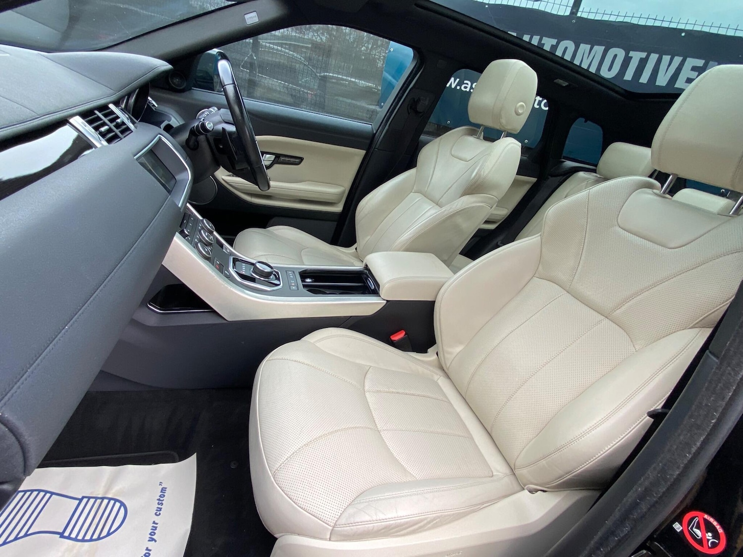 Used Land Rover Range Rover Evoque 2017 for sale - 76522475: Photo 13