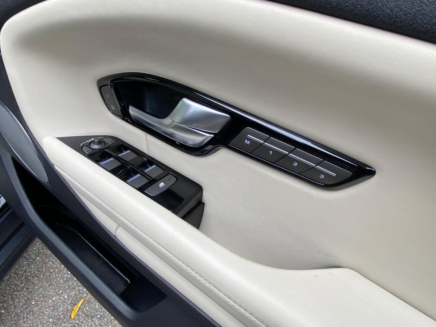 Used Land Rover Range Rover Evoque 2017 for sale - 76522475: Photo 31