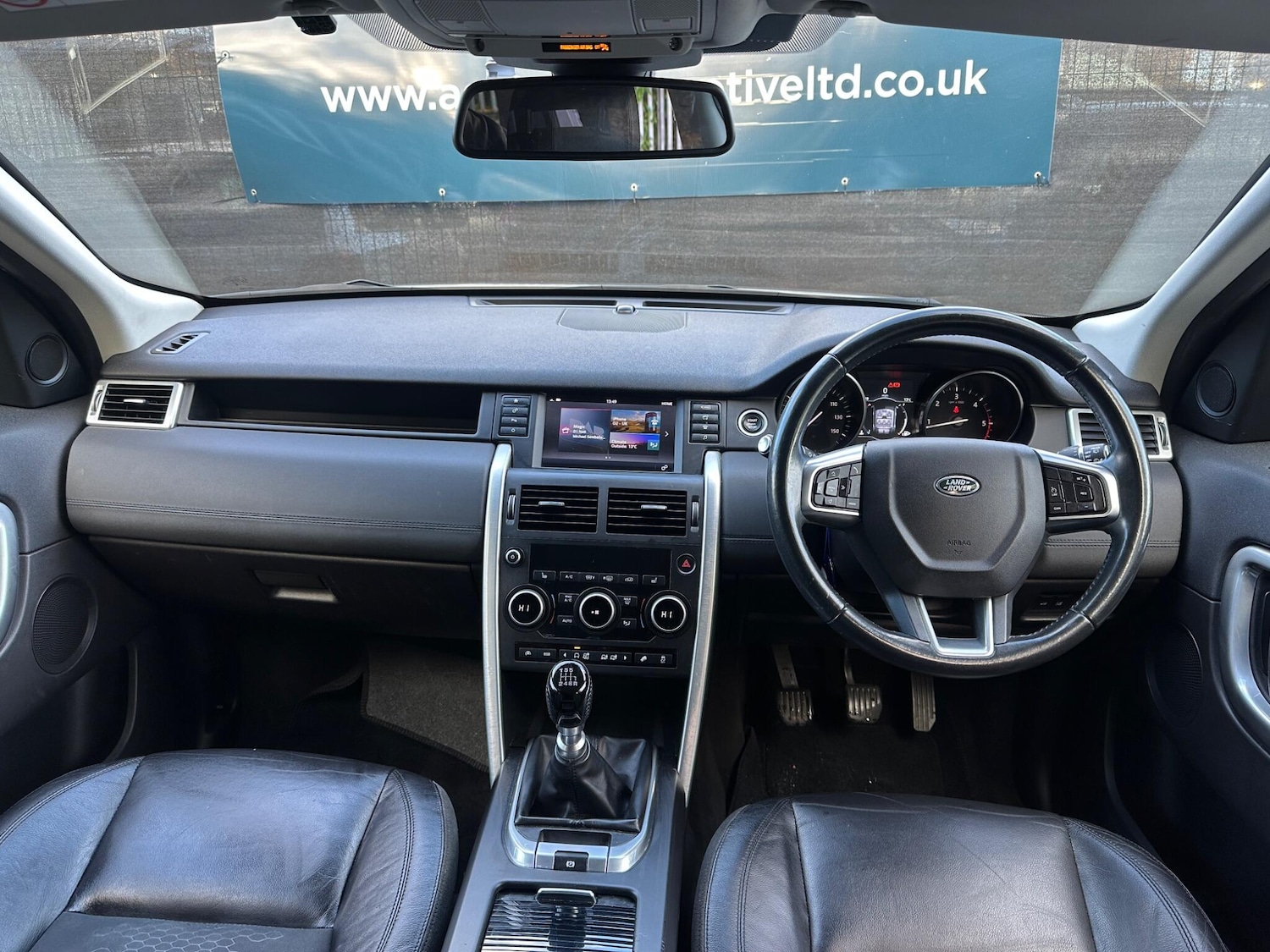 Used Land Rover Discovery Sport 2017 for sale - 76952772: Photo 10