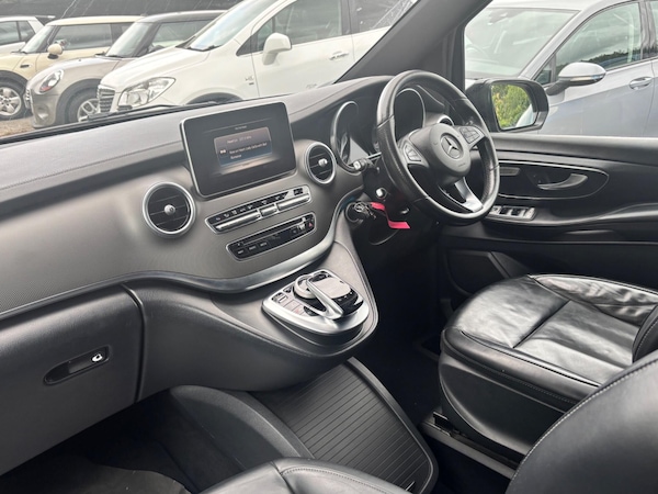 Used Mercedes-Benz V-Class 2018 for sale - 76167336: Photo 18