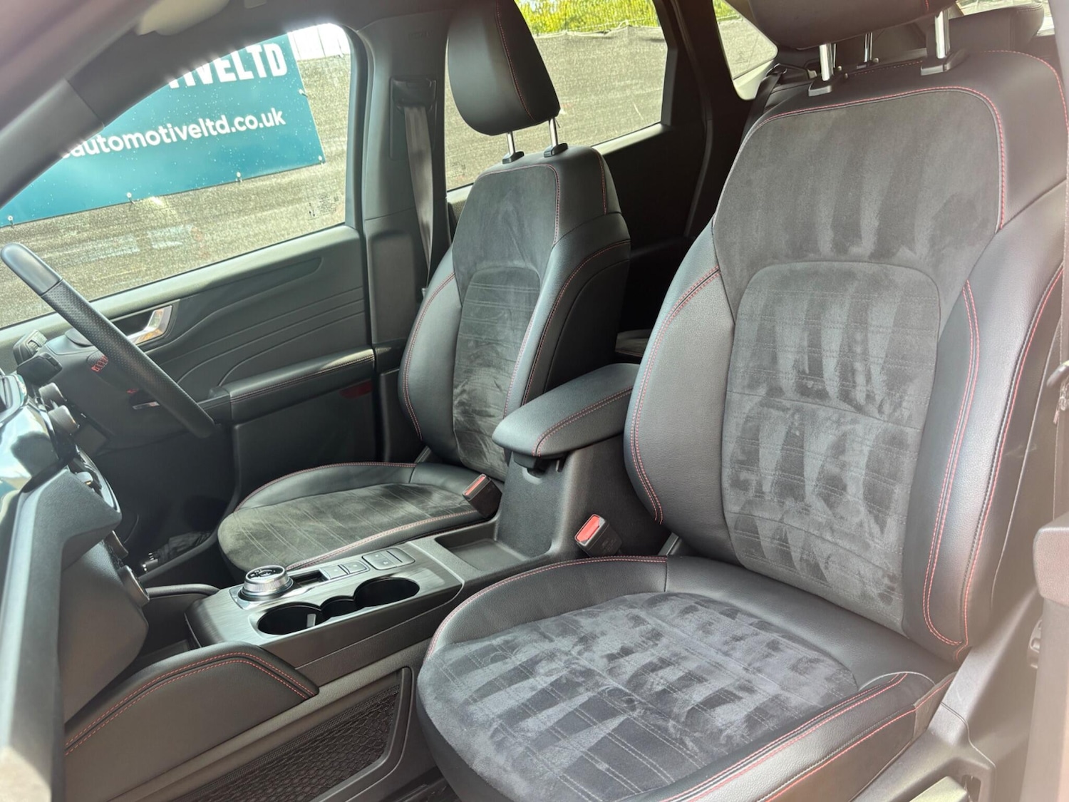 Used Ford Kuga 2022 for sale - 76952625: Photo 27