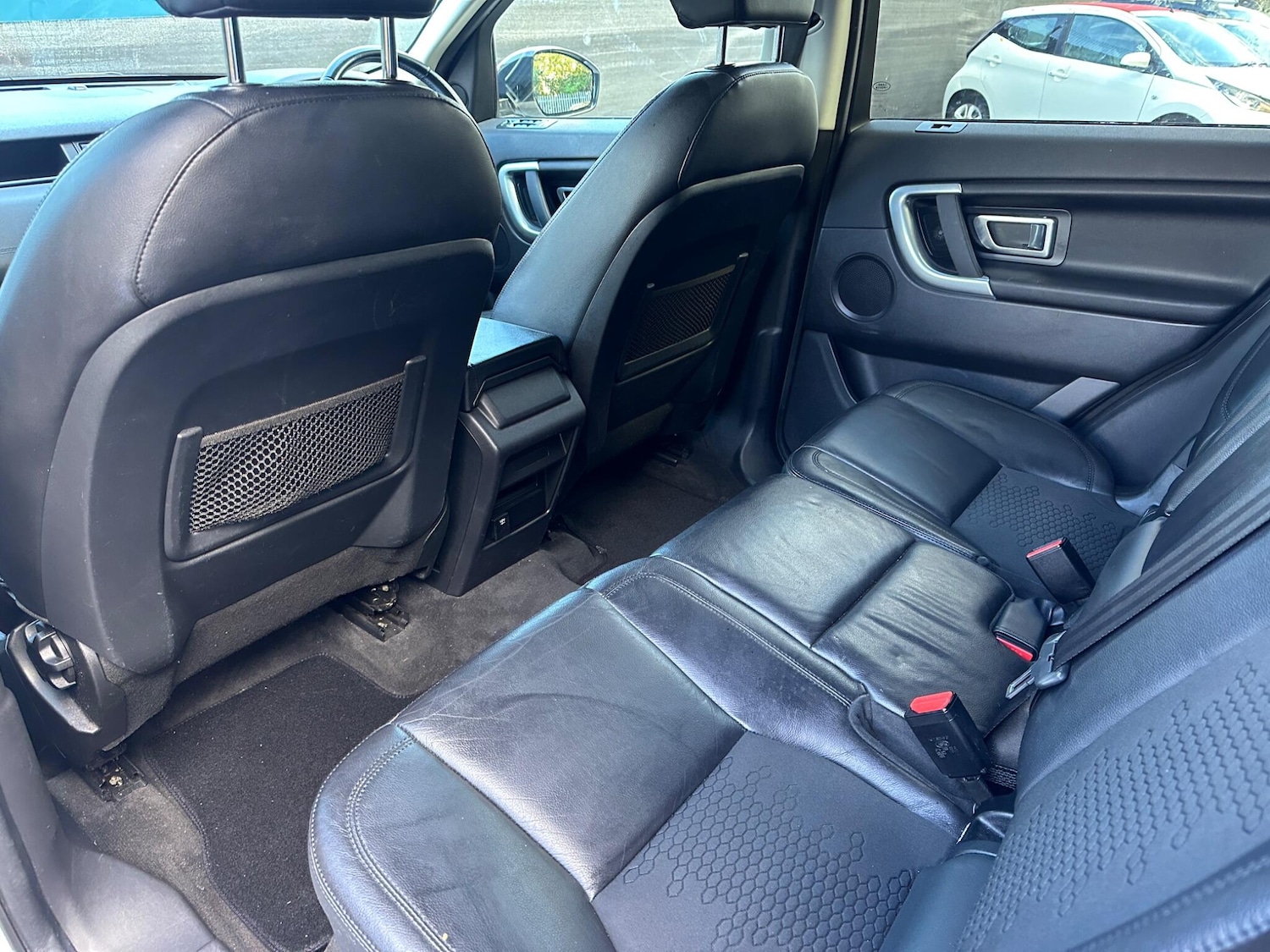 Used Land Rover Discovery Sport 2017 for sale - 76441356: Photo 15