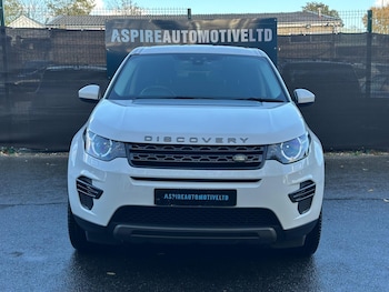 Used Land Rover Discovery Sport 2017 for sale - 76441356: Photo