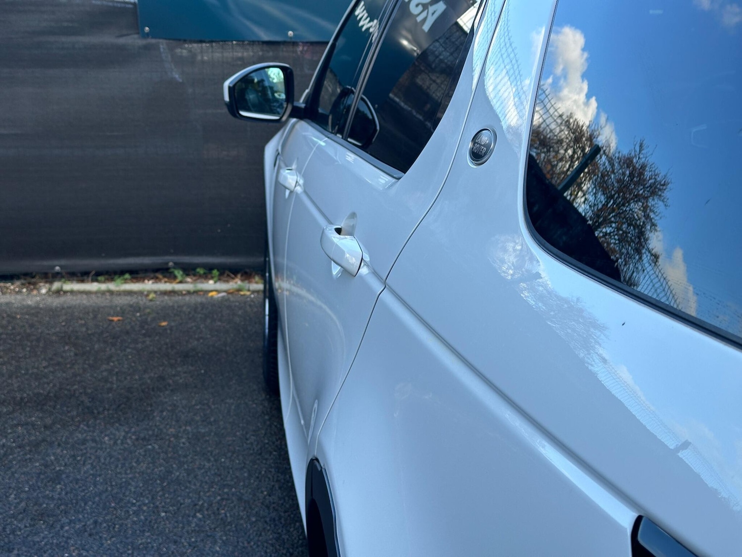 Used Land Rover Discovery Sport 2017 for sale - 76441356: Photo 39