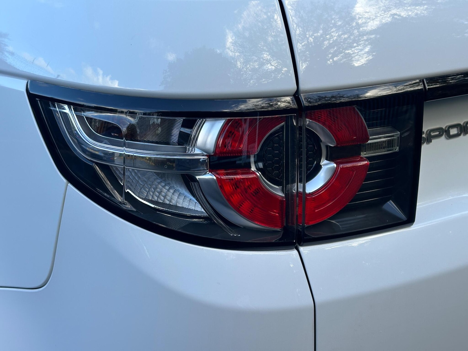 Used Land Rover Discovery Sport 2017 for sale - 76441356: Photo 41