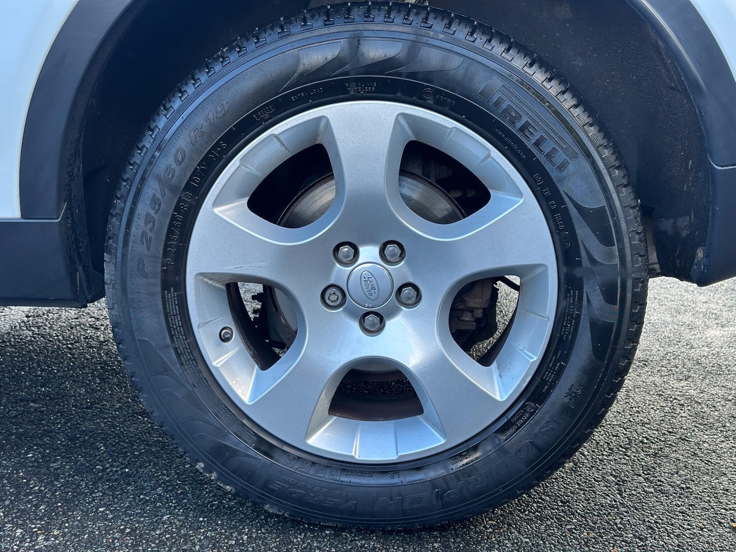 Used Land Rover Discovery Sport 2017 for sale - 76441356: Photo 53