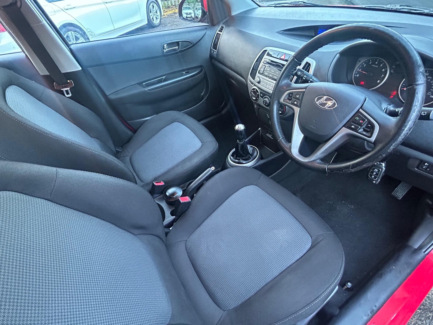 Used Hyundai i20 2014 for sale - 76824066: Photo 15