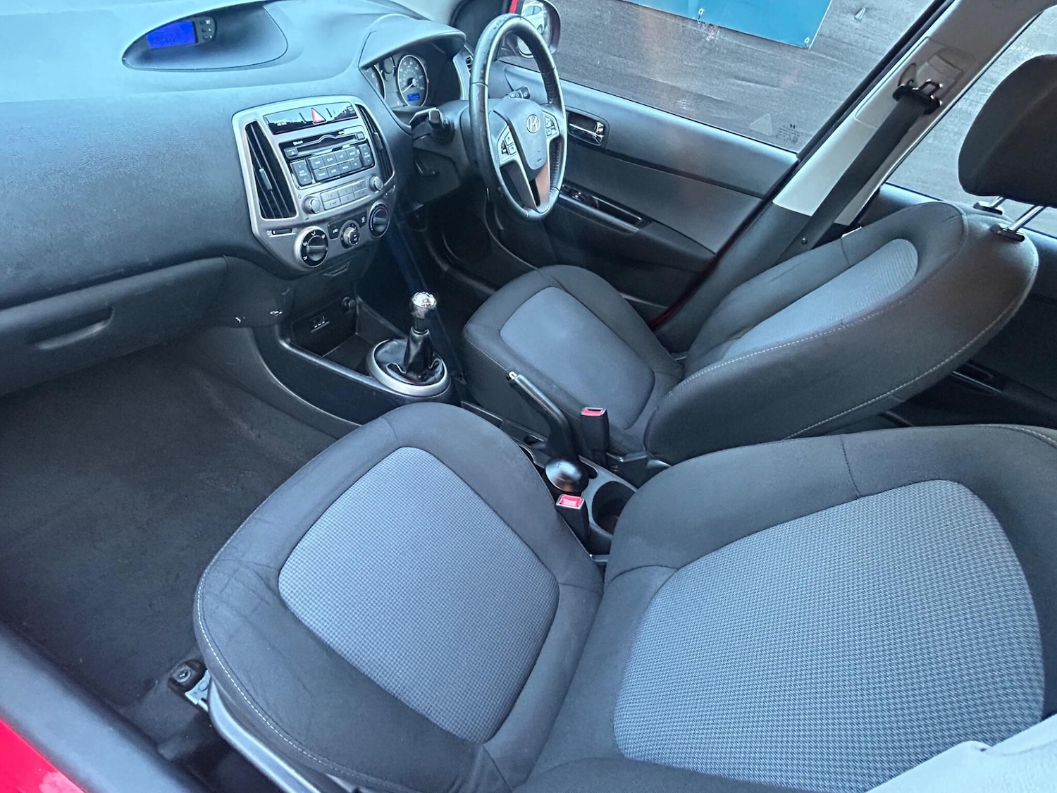 Used Hyundai i20 2014 for sale - 76824066: Photo 19