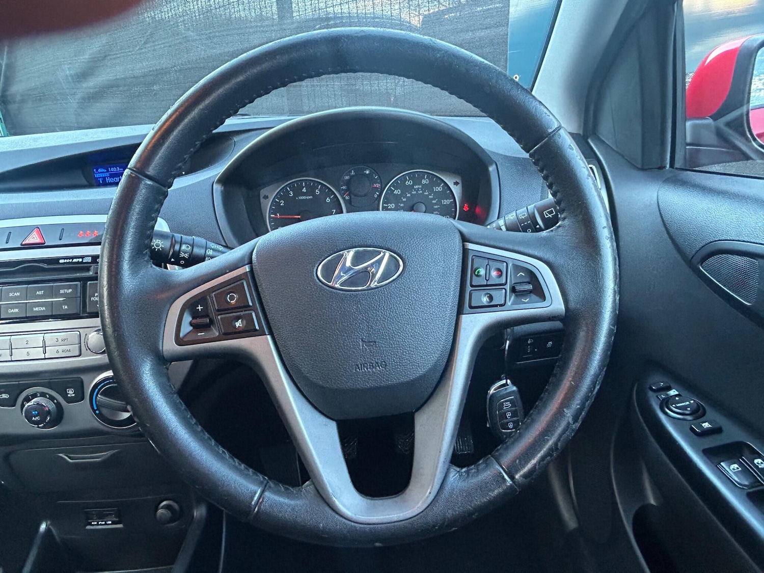 Used Hyundai i20 2014 for sale - 76824066: Photo 34